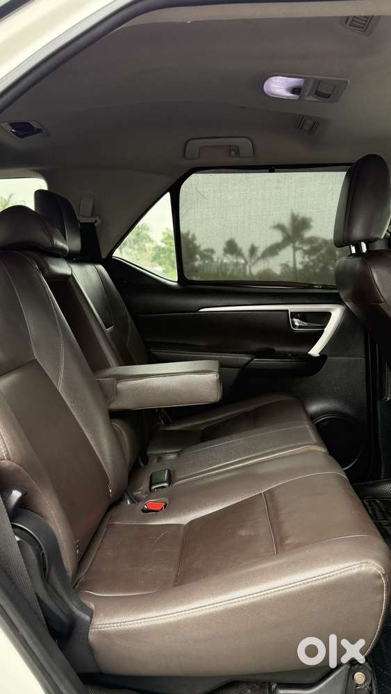 Toyota Fortuner 4x2 At 2.8 Diesel, 2019, Diesel