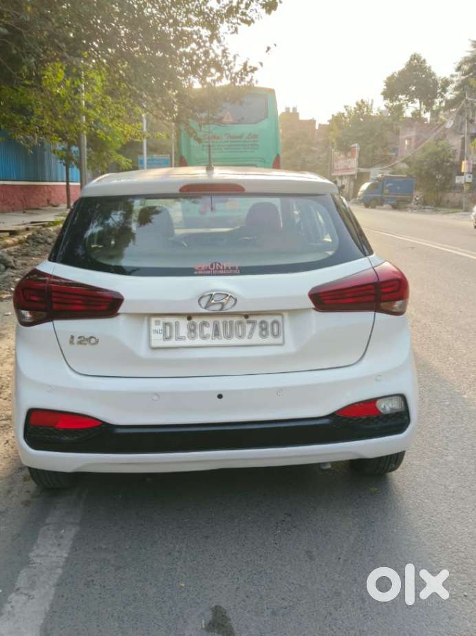 Hyundai I20 Petrol Cvt Magna Executive, 2018, Petrol