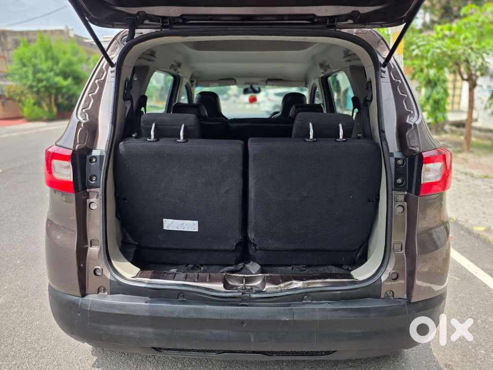 Renault Triber Rxl, 2022, Petrol