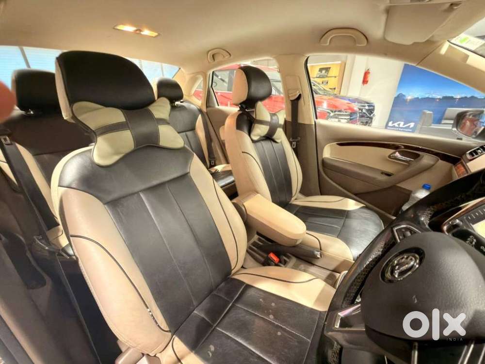 Skoda Rapid 1.6 Mpi Ambition, 2015, Petrol