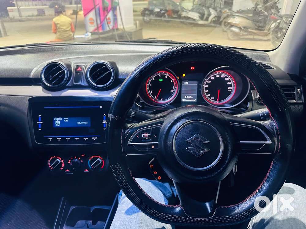 Maruti Suzuki Swift Vvt Vxi, 2022, Petrol
