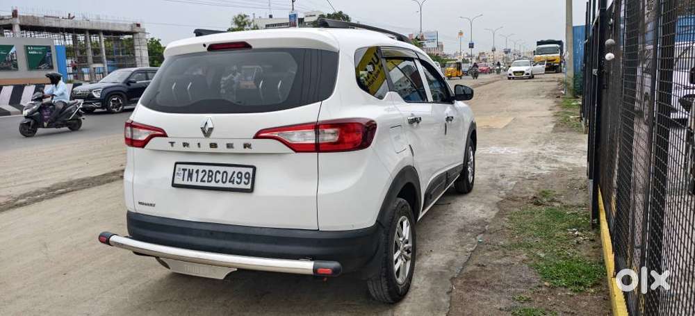 Renault Triber Rxl, 2023, Petrol