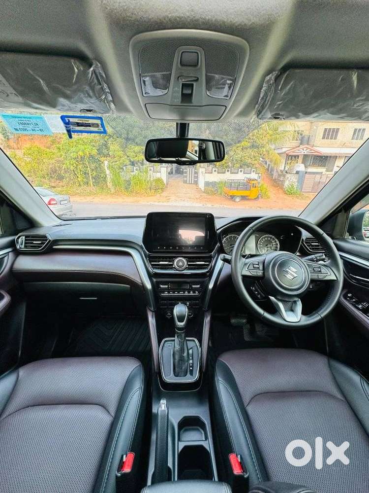 Maruti Suzuki Grand Vitara 1.5 Alpha Smart Hybrid At, 2023, Petrol