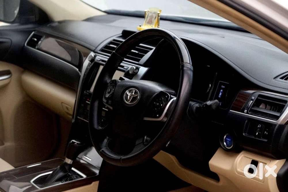 Toyota Camry Hybrid, 2017, Petrol