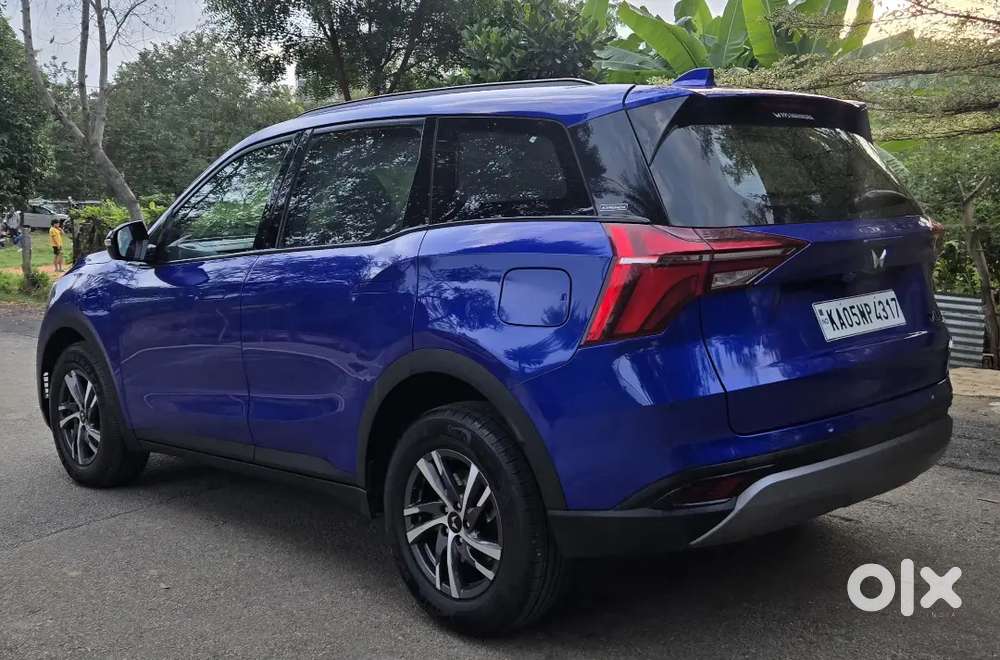 Mahindra XUV700 Diesel 2025,just 10000 kilometers driven