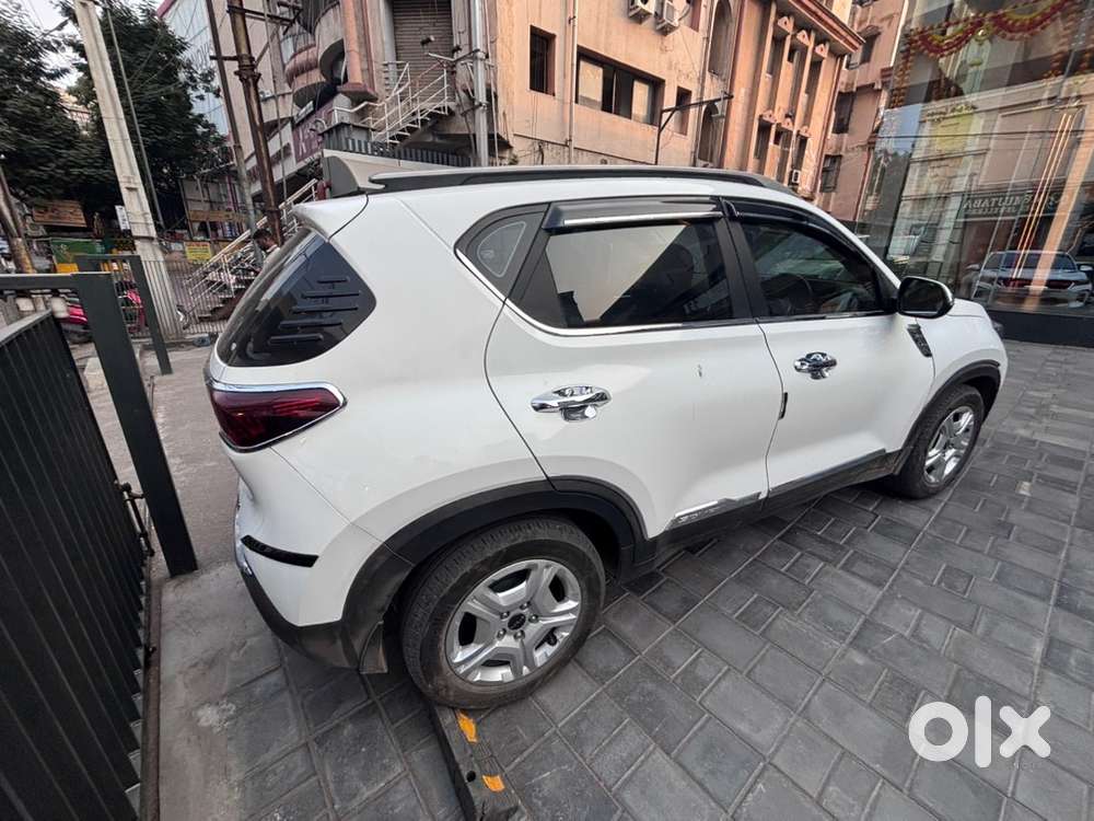 Kia Sonet Petrol 2022
