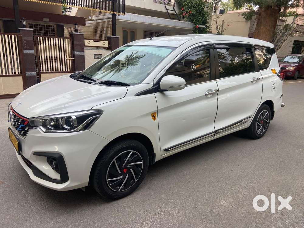 Maruti Suzuki Ertiga Vxi (o) Cng, 2025, Petrol
