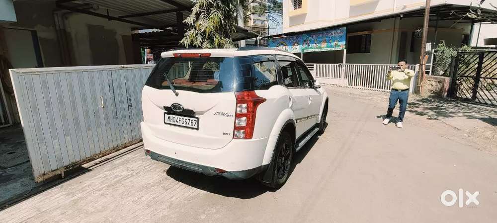 Mahindra Xuv300 W8 Dual 2012