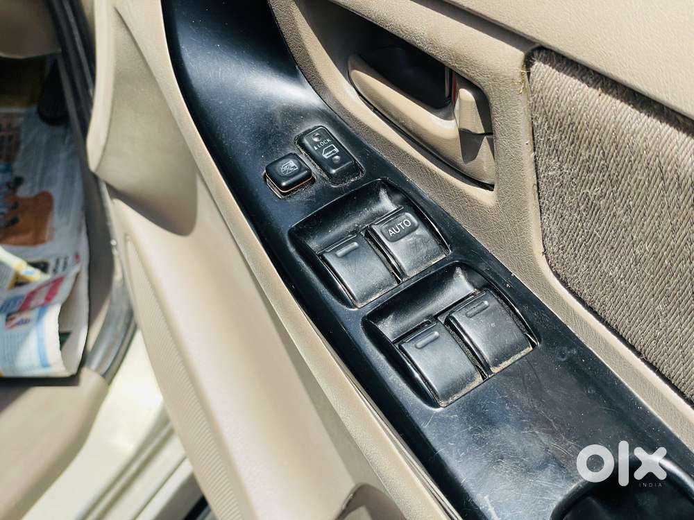 Toyota Innova 2.5 G (diesel) 7 Seater, 2015, Diesel