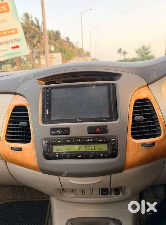 Toyota Innova 2.5 Vx 8 Str Bsiv, 2010, Diesel