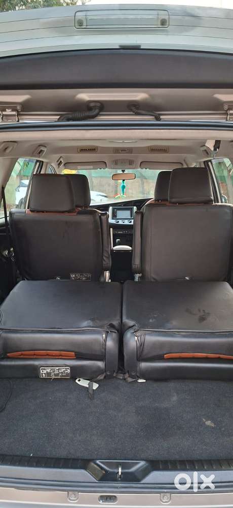 Toyota Innova Crysta 2.8 Gx At, 2017, Diesel