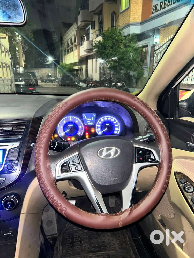 Hyundai Verna Crdi 2011 Car