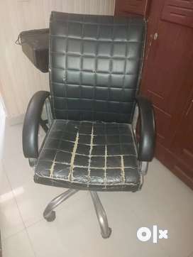 Olx old office discount chair