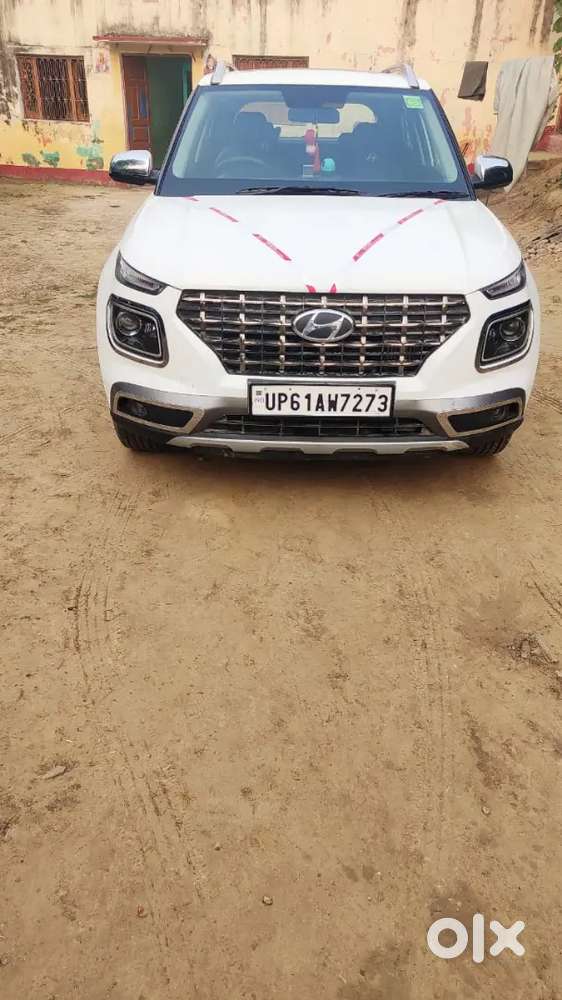 Hyundai Venue Petrol Manual 2021