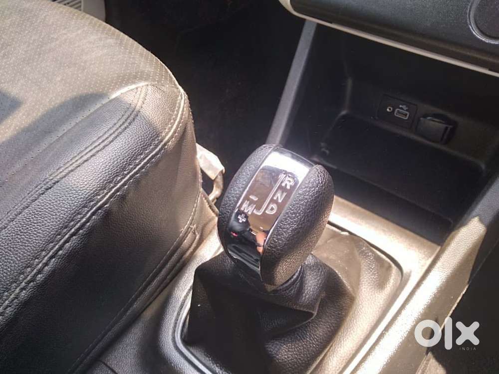 Renault Triber Rxt Easy-r Amt, 2025, Petrol