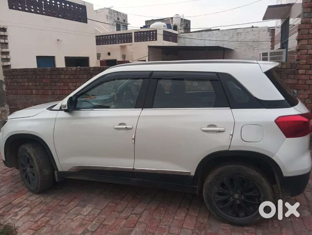 Maruti Brezza Vxi Hybrid 2022