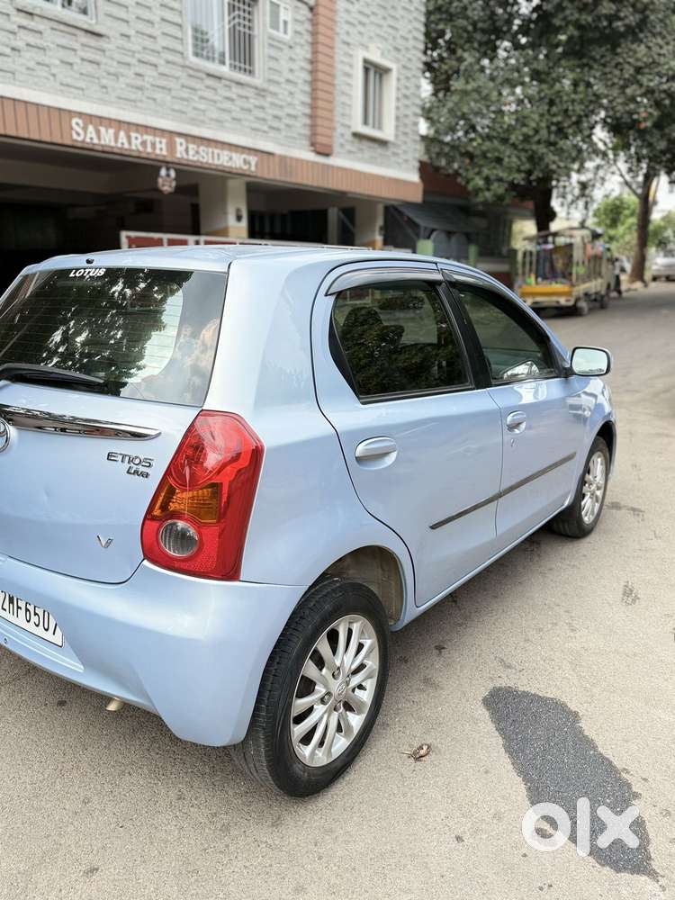 Toyota Etios 2010-2012 V, 2011, Petrol