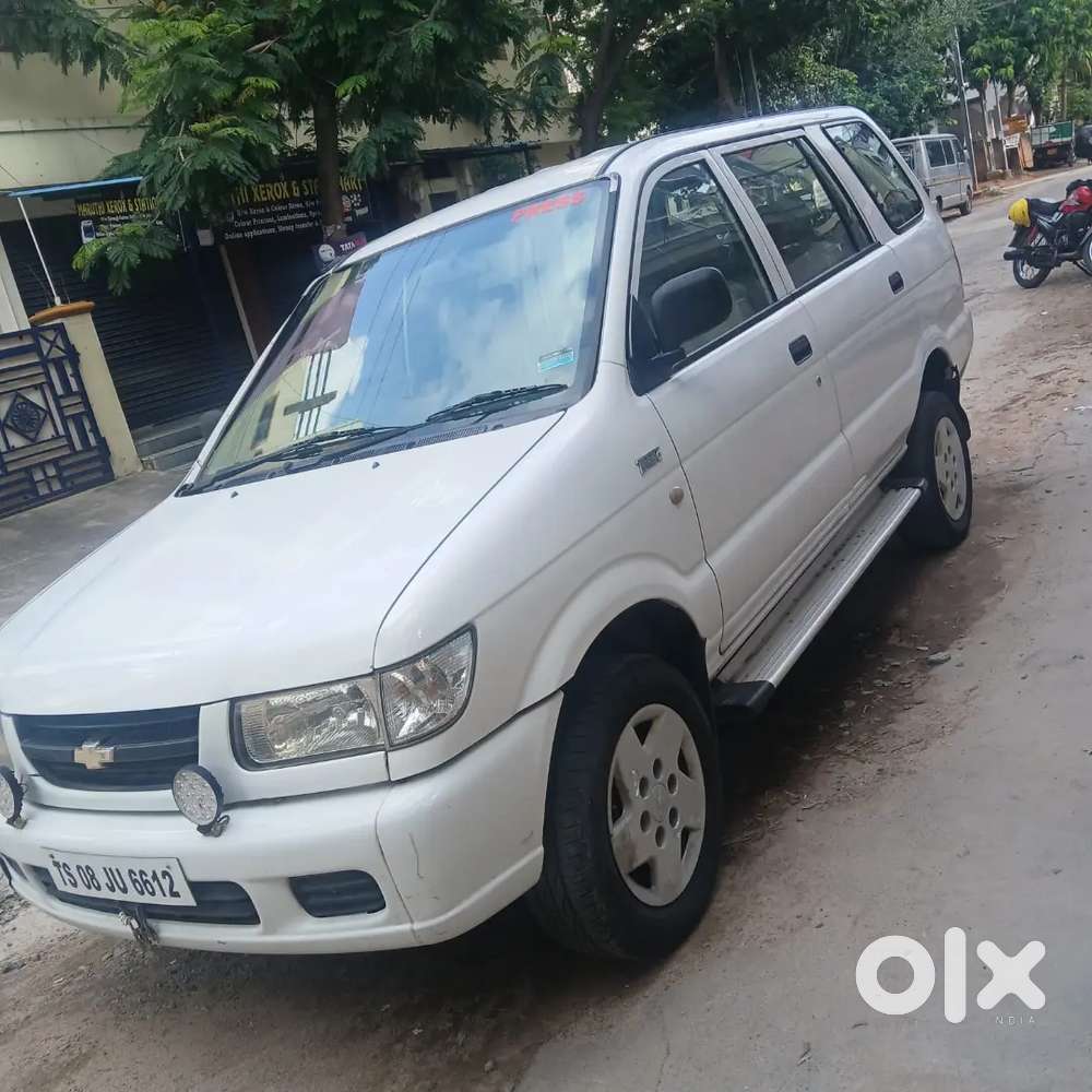 Chevrolet Tavera 2006 Diesel 105000 Km Driven