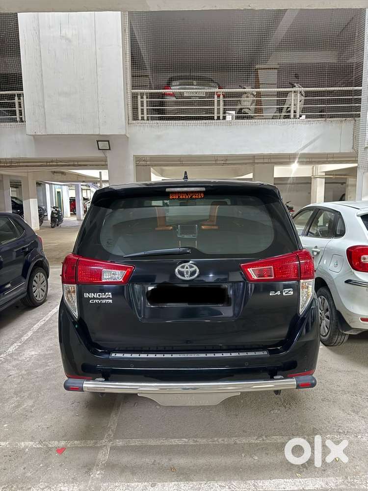 Toyota Innova Crysta 2023 Diesel Manual