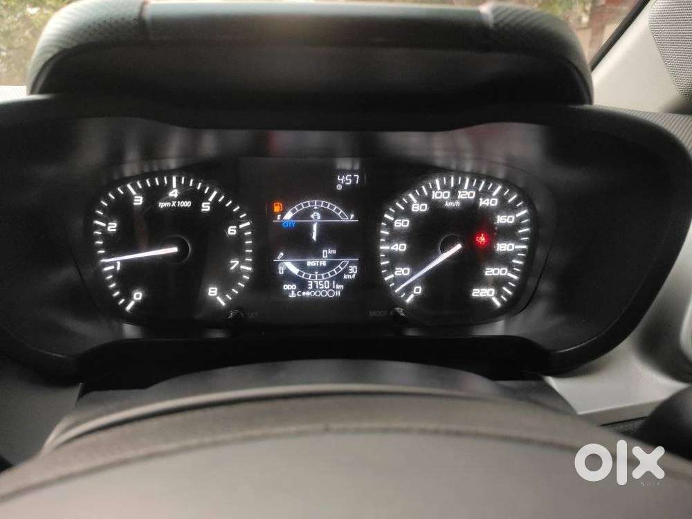 Tata Altroz 1.2 Xe, 2023, Petrol