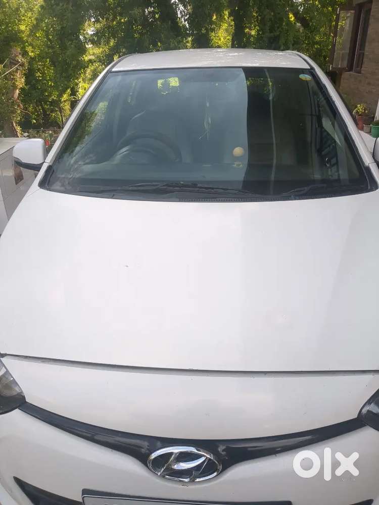 Hyundai I20 2012 Petrol 79000 Km Driven