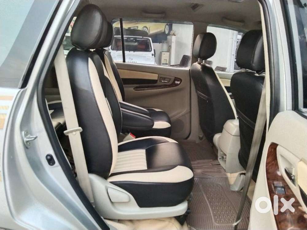 Toyota Innova 2.5 V 7 Str, 2014, Diesel