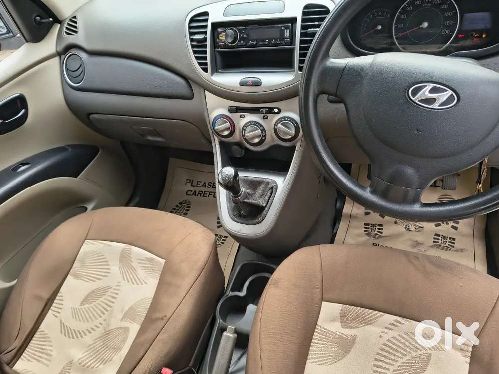 Showroom Single Owner Hyundai I10 Magna Well Maintained