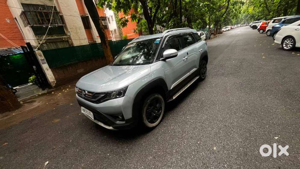 Maruti Suzuki Brezza 1.5 Zxi Smart Hybrid, 2023, Petrol