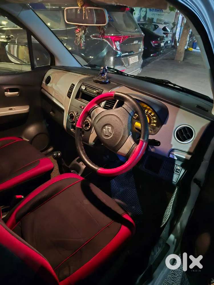 Maruti Suzuki Wagon R 1.0 2013 Petrol Well Maintained.