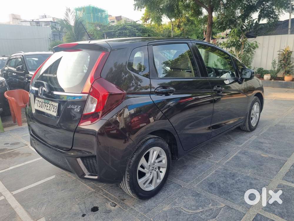 Honda Jazz V Cvt, 2016, Petrol