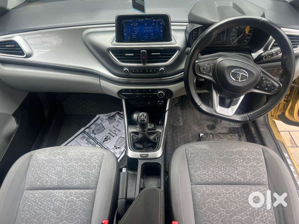 Tata Altroz Xz, 2020, Petrol