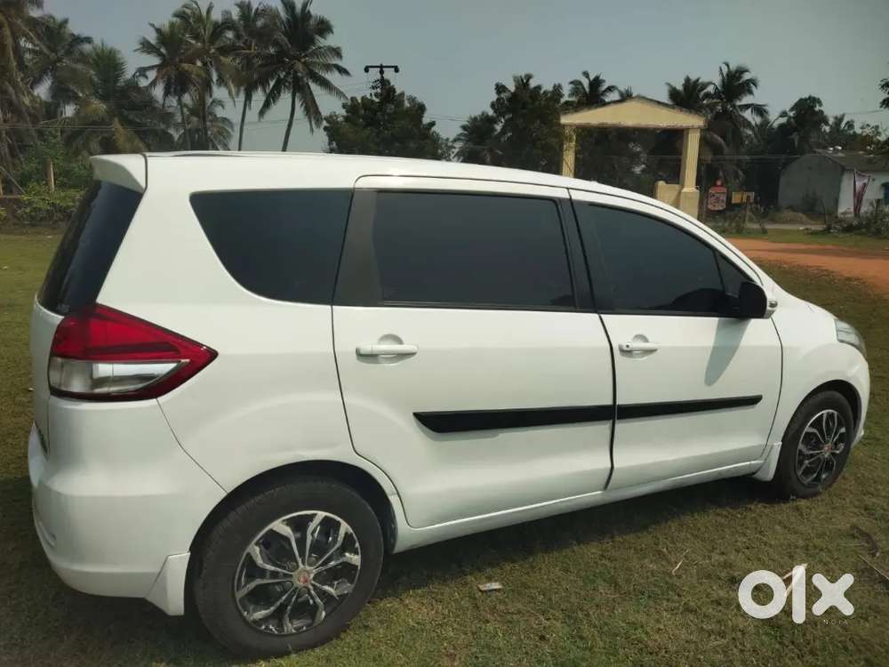 Maruti Suzuki Ertiga 2013
