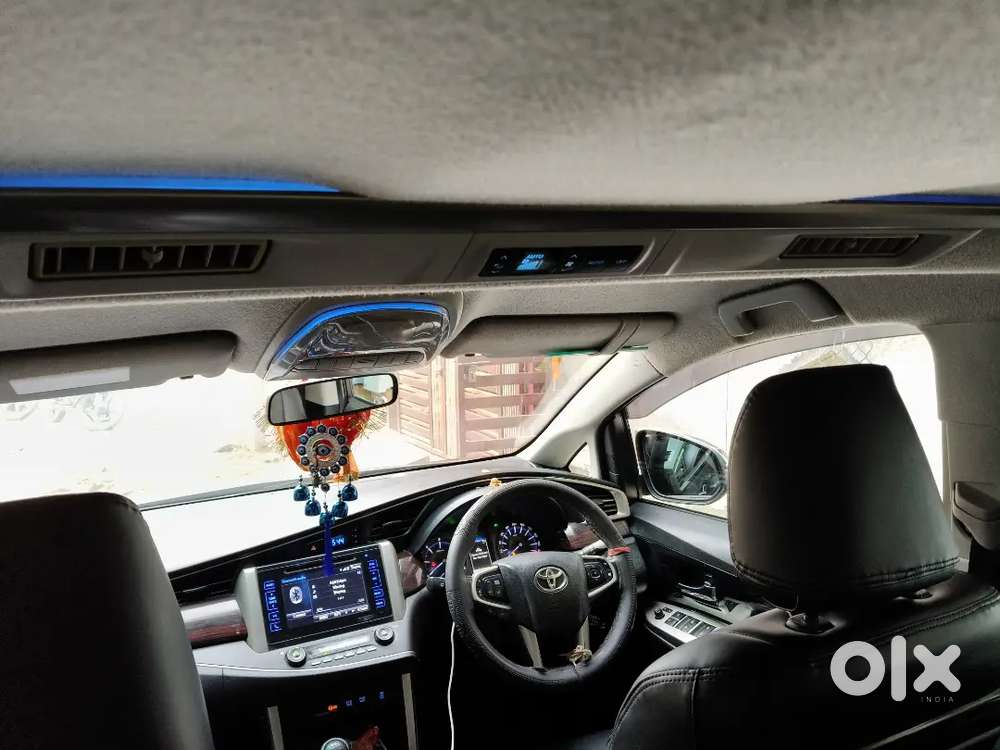 Toyota Innova Crysta 2.4 2019