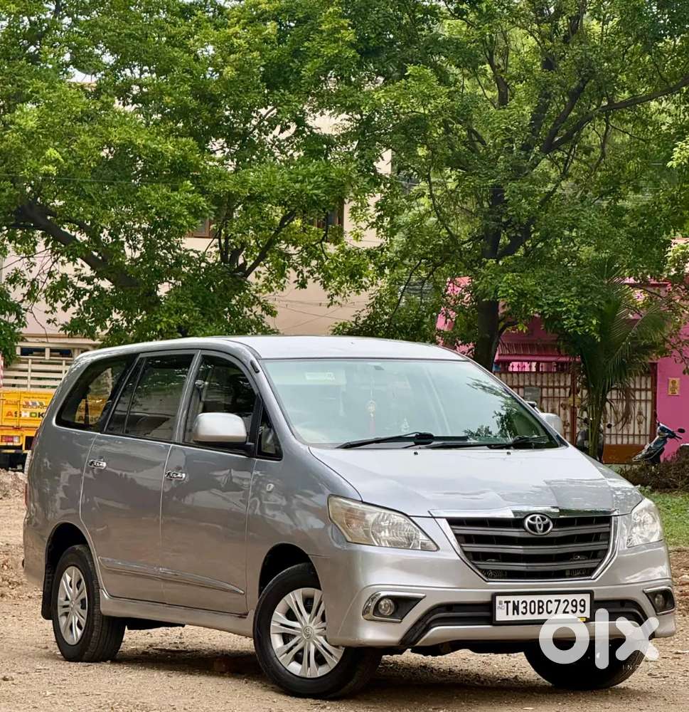 Toyota Innova 2015 Diesel 109500 Km Driven