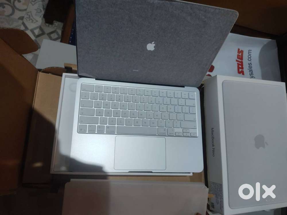 APPLE A18 Neo