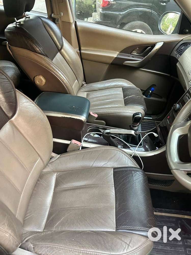 Mahindra Xuv500 2012 Diesel 180000 Km Driven