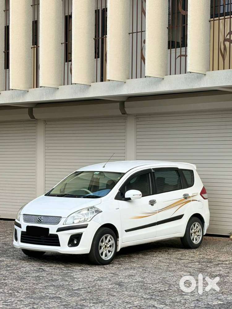 Maruti Suzuki Ertiga 2012-2015 Vdi, 2012, Diesel