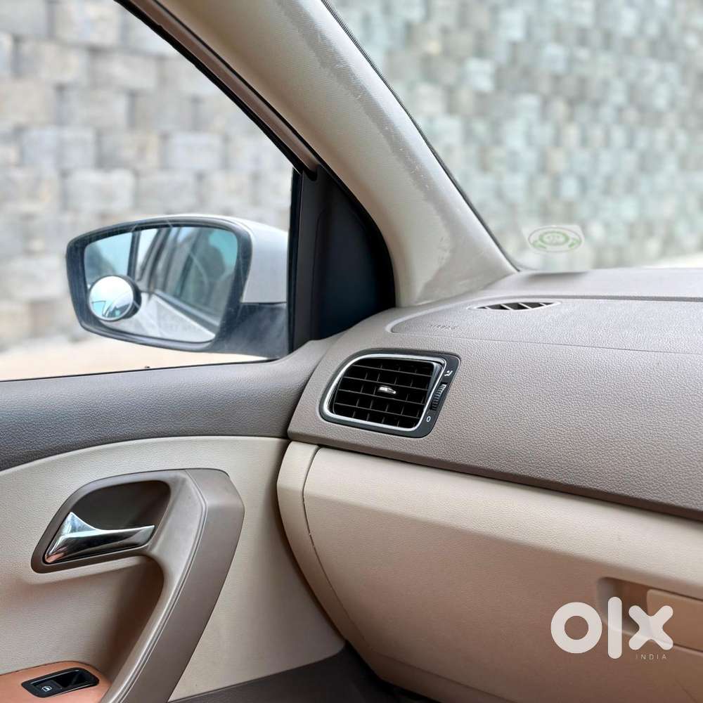 Skoda Rapid Elegance 1.6 Tdi Cr Manual, 2013, Diesel