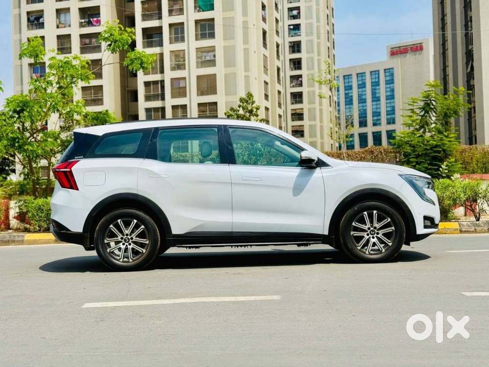 Mahindra Xuv700 2.2 Ax 7 Diesel At Luxury Pack Str, 2022, Diesel