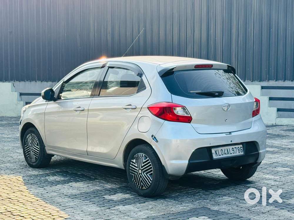 Tata Tiago Xz, 2017, Petrol