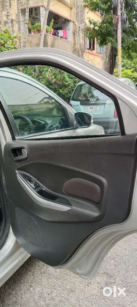 Ford Figo 2019 Petrol 80000 Km Driven
