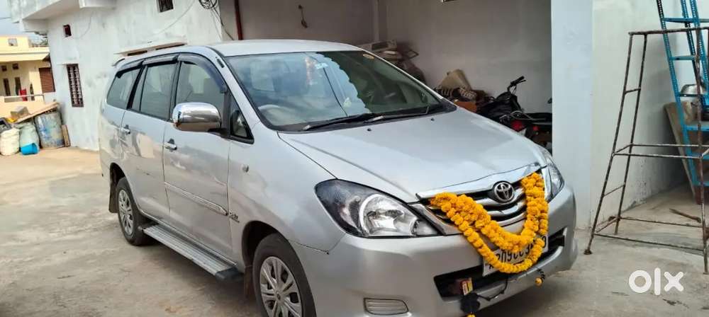 Toyota Innova  2011 Diesel Good Condition Vehicle.