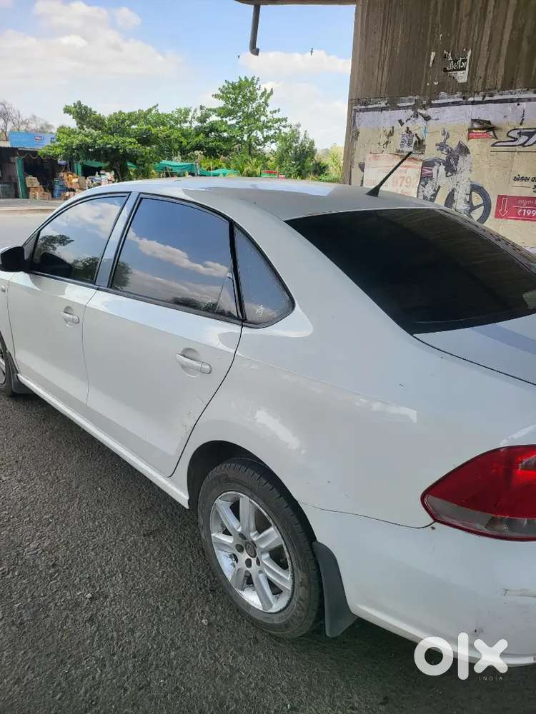 Volkswagen Vento 2013 Petrol 150000 Km Driven