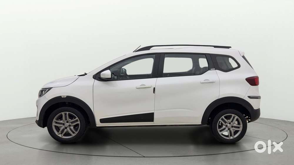 Renault Triber Rxz, 2019, Petrol