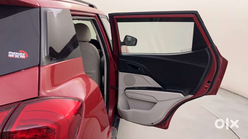 Mahindra Xuv300 W6, 2022, Petrol