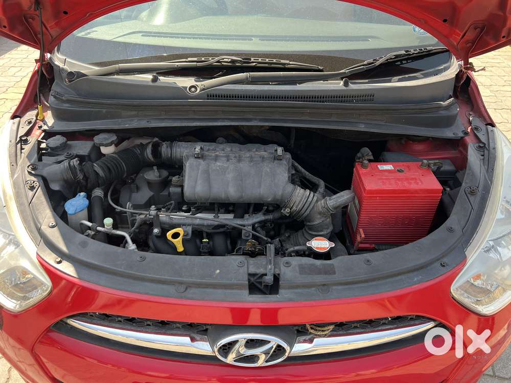 Hyundai I10 Sportz At, 2011, Petrol