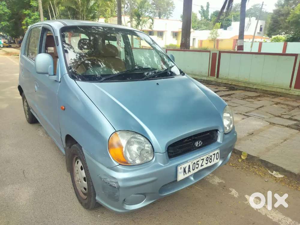 Hyundai Santro 2002 Petrol Manual.  Fc And Insurance Running.
