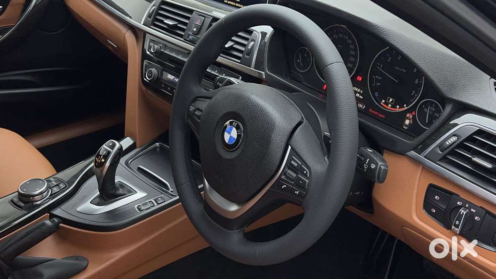Bmw 3 Series 2.0 320i Luxury Line, 2016, Petrol