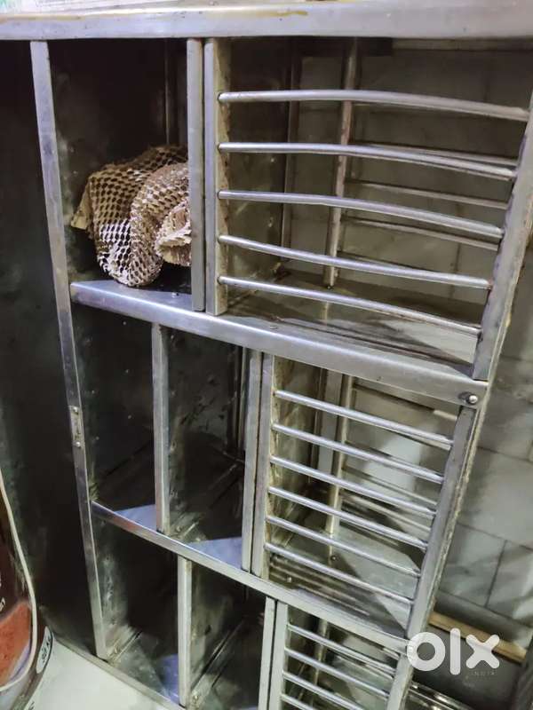 Bartan ki racks steel ki