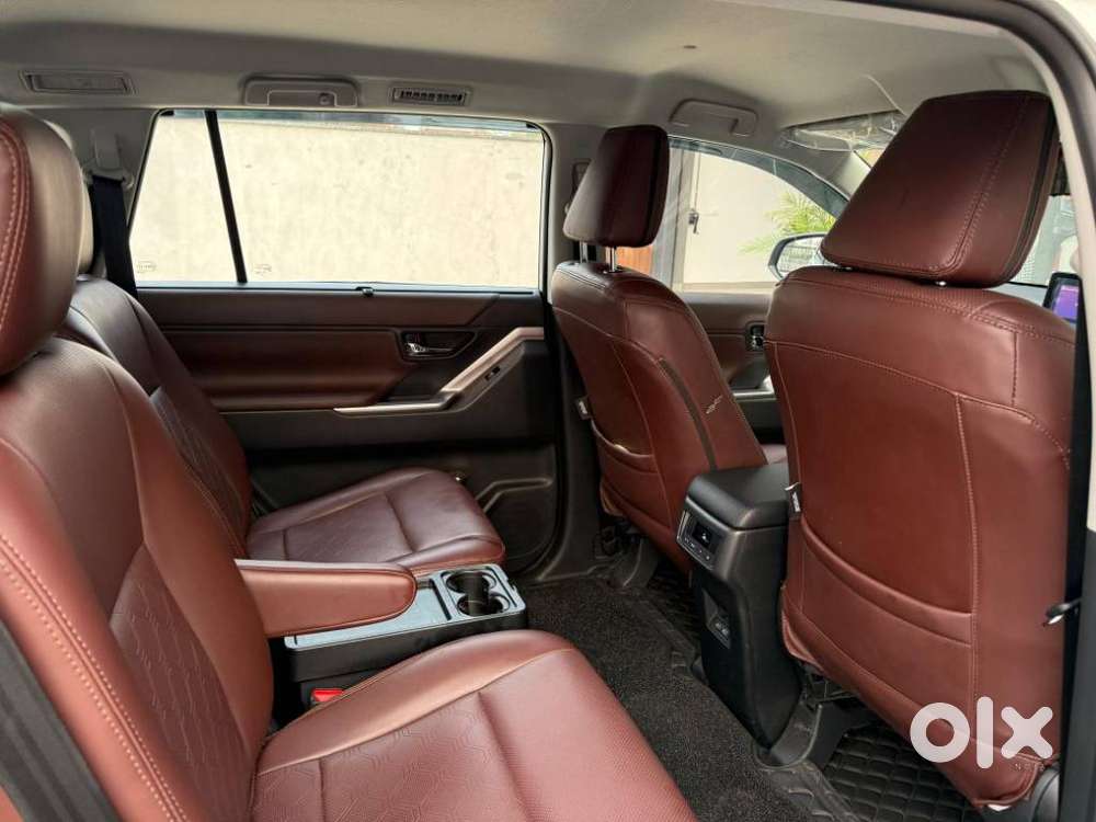 Toyota Innova Hycross Gx (o), 2025, Petrol